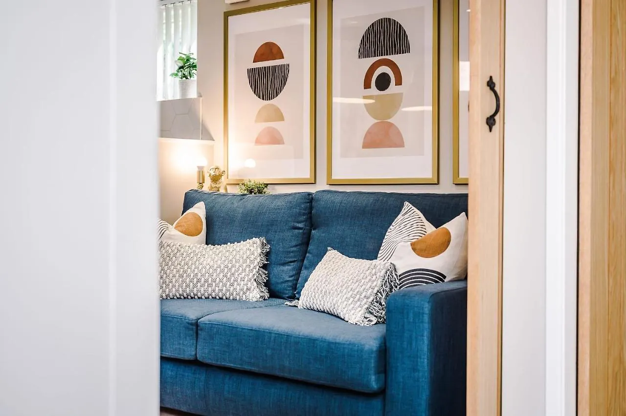 Host & Stay - The Georgian Coach House 1 Liverpool